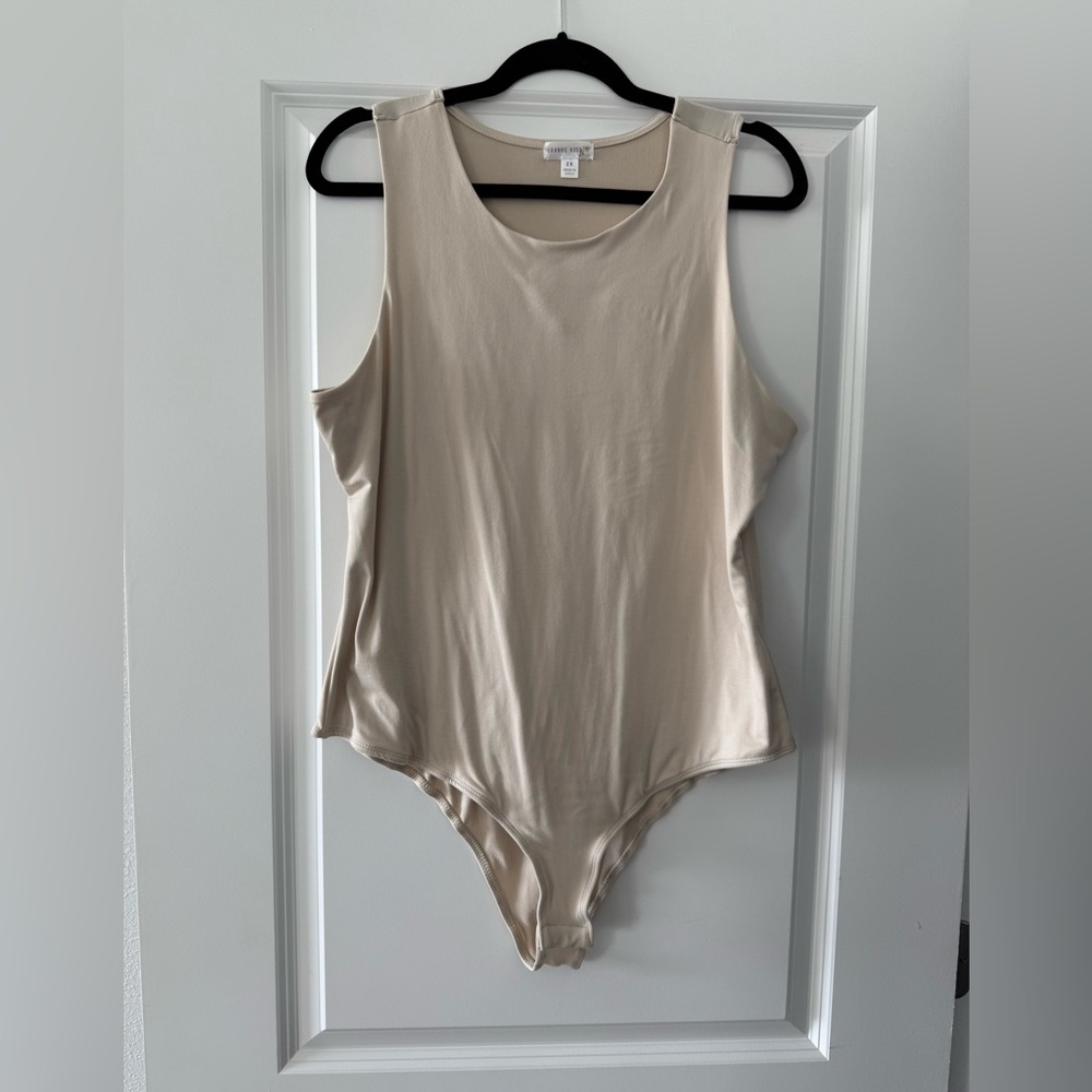 Elegant Cream Sleeveless Top
